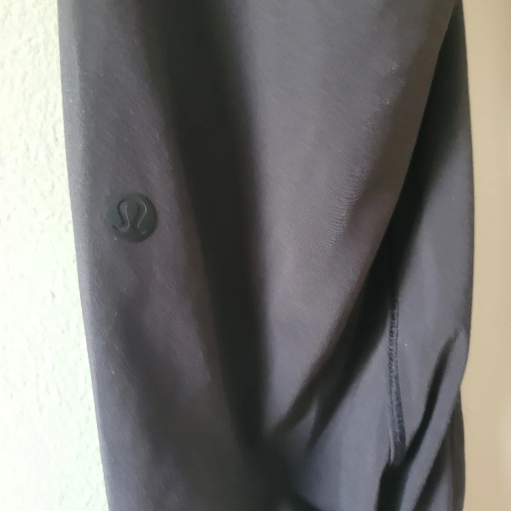 Lululemon Sun Setter Jogger GUC 28
